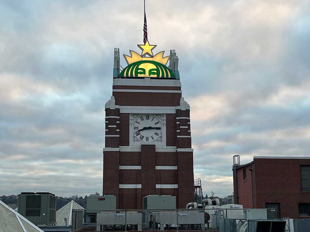 starbucks center 3